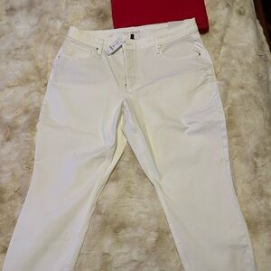Elegant White Skinny Jeans for Women